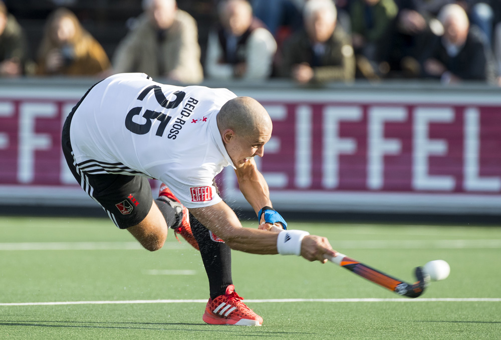 2017KS 00I3934 - Free Agent Reid-Ross snapped up by THC Hurley - Justin Reid-Ross will be seen in the Hoofdklasse once again next season - as he stays in the Amsterdamse Bos. The South African penalty corner specialist signed a commitment to Hurley on Thursday evening. "I am happy that it is now complete, in the end it was an easy choice for me," said the 33-year-old defender.