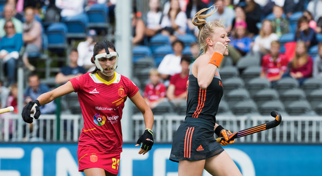 BRUSSEL - Caia van Maasakker (Ned) heeft de stand op 1-0 gebracht tijdens de kwartfinale Nederland-Spanje bij de halve finale ronde Hockey World League (dames) . COPYRIGHT KOEN SUYK