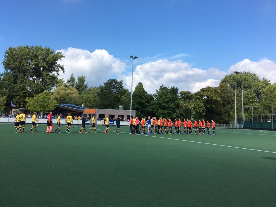 Eerste Klasse Heren Slechts een keer