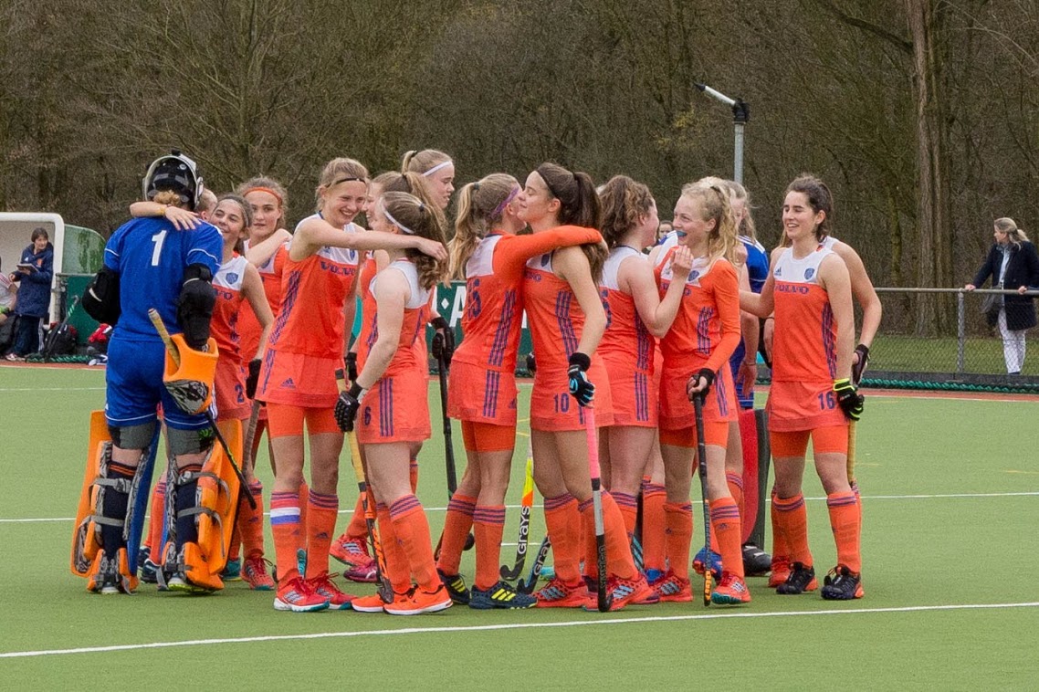 Nederlands Meisjes B - Hockey.nl