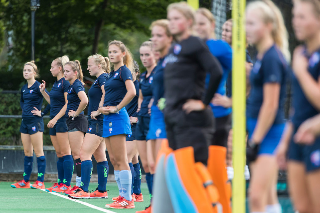 Teun de Nooijer wil met vrouwen Bloemendaal de mannen achterna Hockey.nl