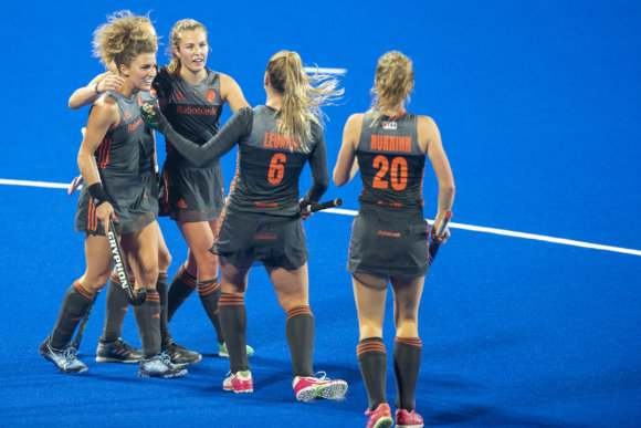 Lauren Stam was ondanks de voorsprong opeens vliegende keeper