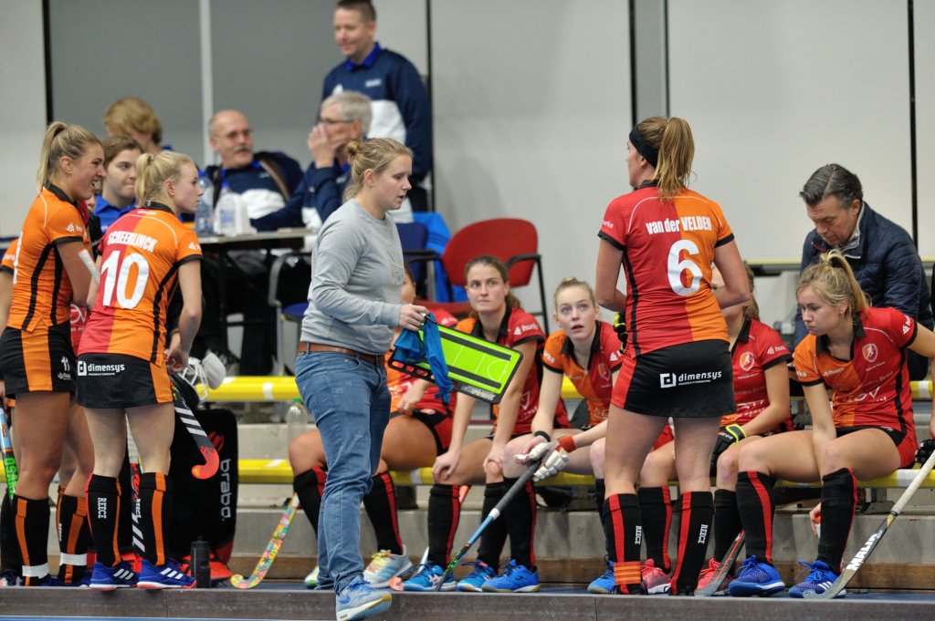 Streep door zaalhockey voor de 2600 leden van OranjeRood