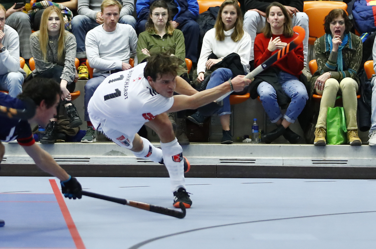 Amsterdam Naar Finale Na Duidelijke Zege Op Pinoké