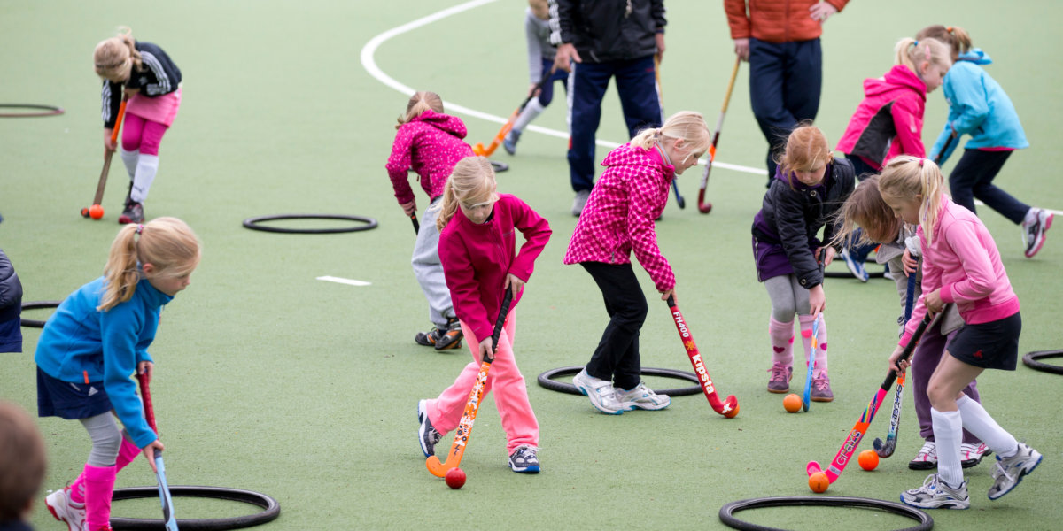 TRAINING JEUGD PINOKE Hockey.nl