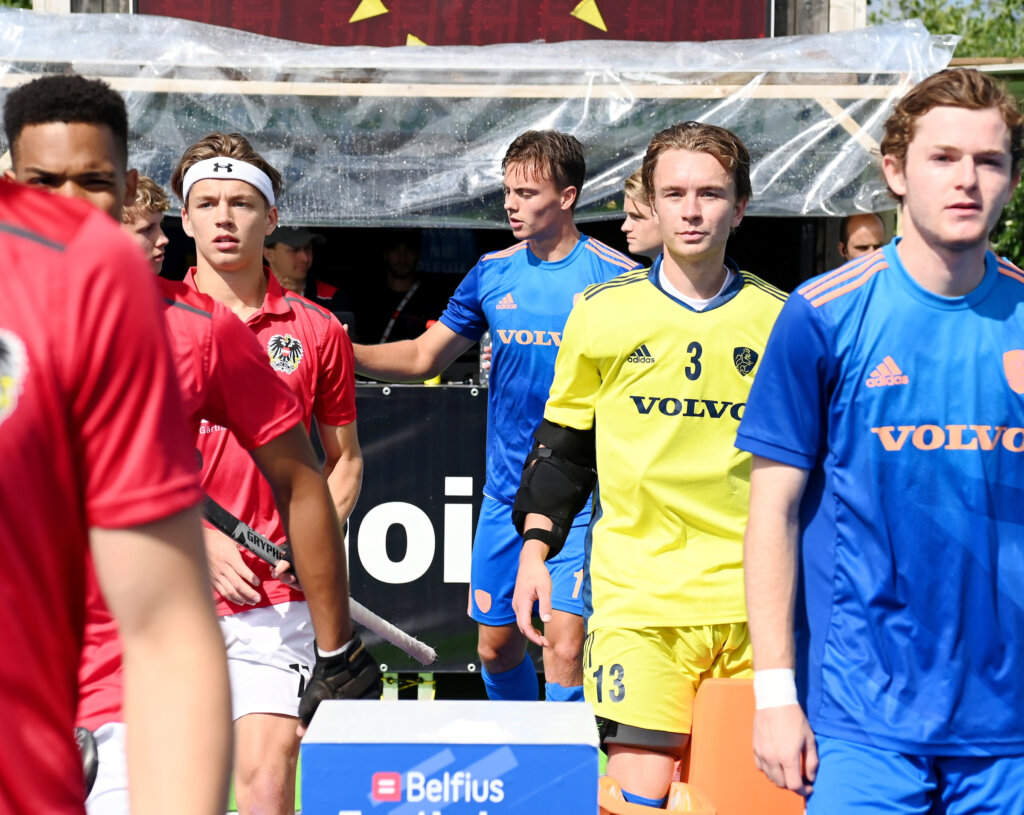 De zon schijnt weer voor 'Hattrick Hero' Duco Telgenkamp