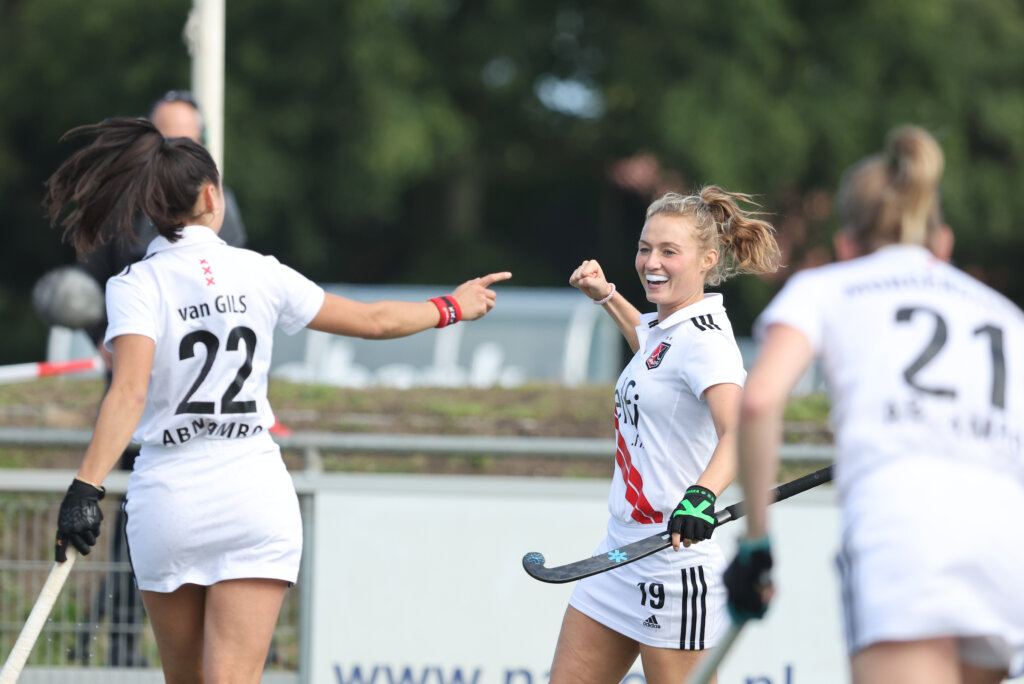 Netherlands: Round-up Hk (D)- Amsterdam Continues to Win, Narrow Victory Den Bosch