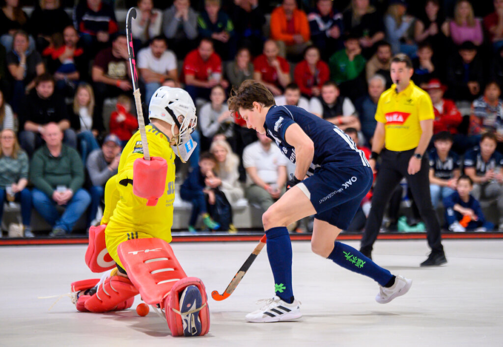 FU22402185143 - Netherlands: Tears in Vienna: HDM narrowly misses out on European Cup win - HDM narrowly missed out on the main prize in a blood-curdling European Cup Indoor final.  In Vienna, the Hague team lost to top favorite Harvestehuder after shoot-outs.  In an idiotic final battle it was 6-6 after forty minutes.