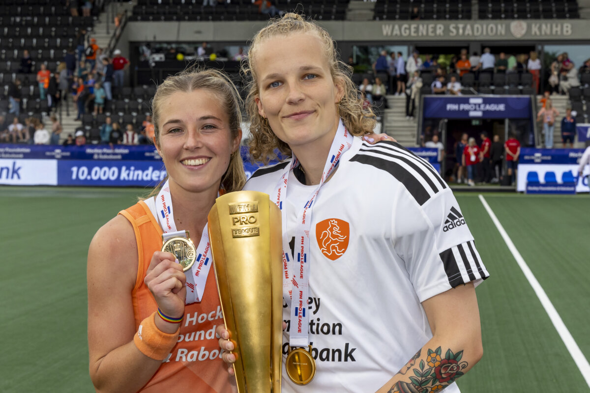De Waard, Veenendaal en Brinkman genomineerd voor FIH Award