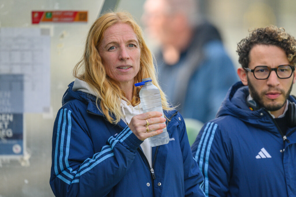 Tilburg pakt punt met Margot van Geffen: ‘Wat is dit stressvol zeg’